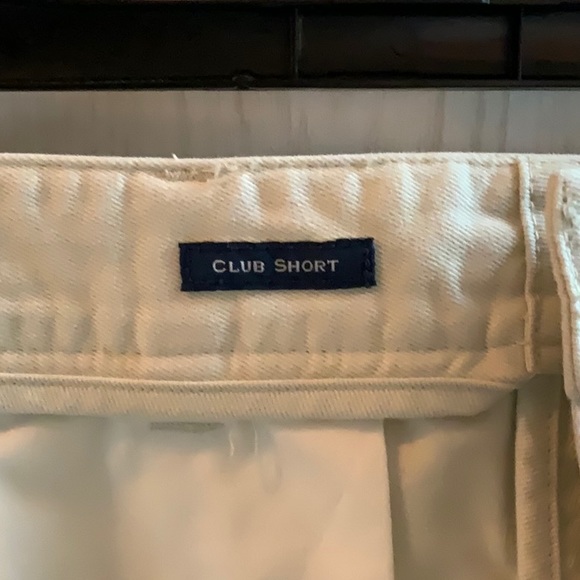 Vineyard Vines Club Short- Size 34 - Picture 5 of 9